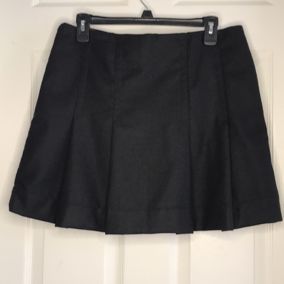 Black Mini Skirt/Kilt Size 6 - Picture 4 of 8